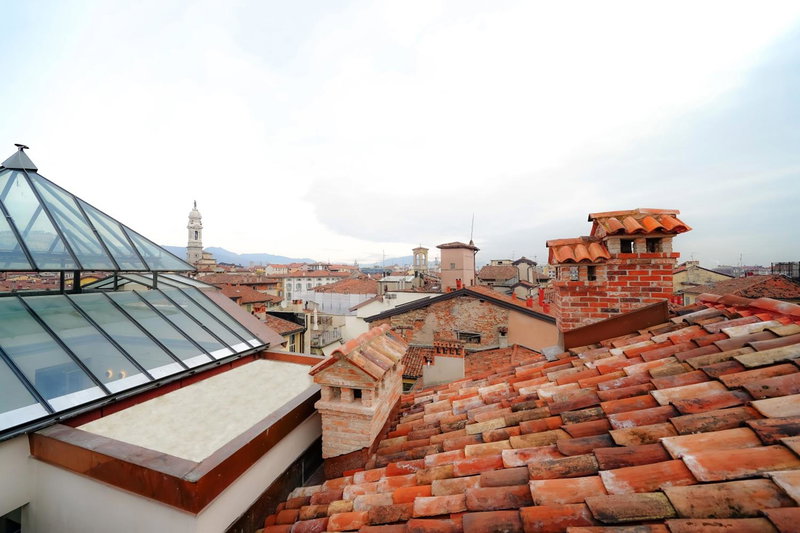 Bergamo INN 21, Bergamo, Italie