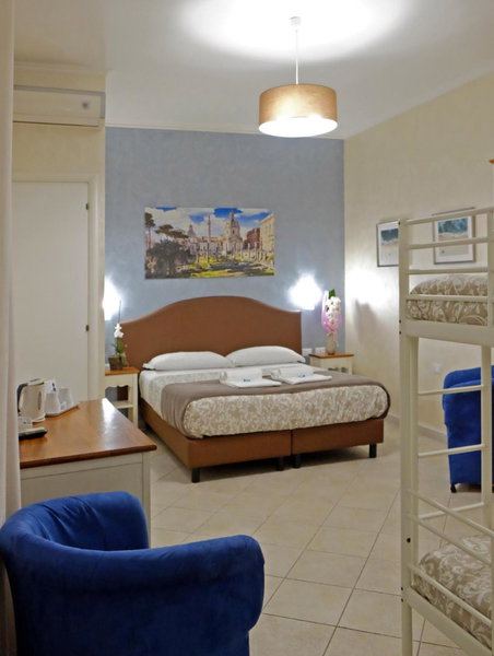 Re Monti, Rome, Italia