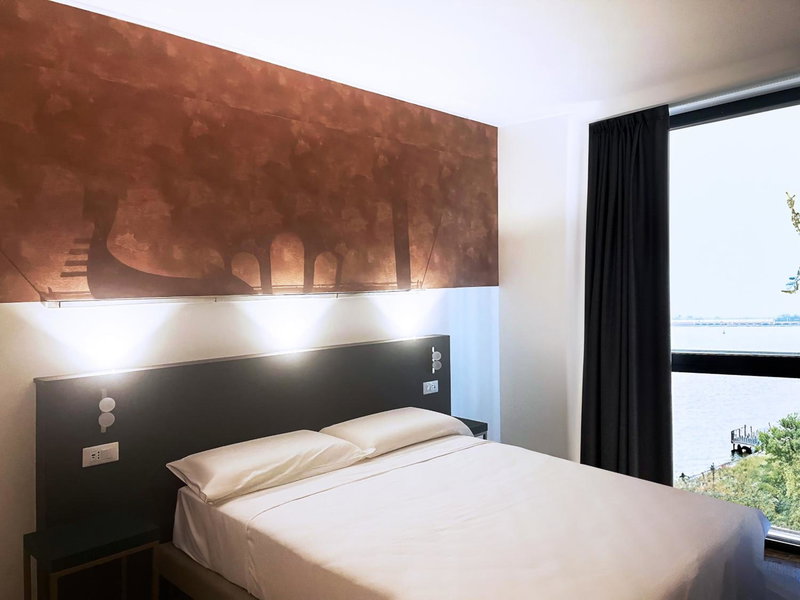 B&B HOTEL Venezia Laguna, Venice, Italie