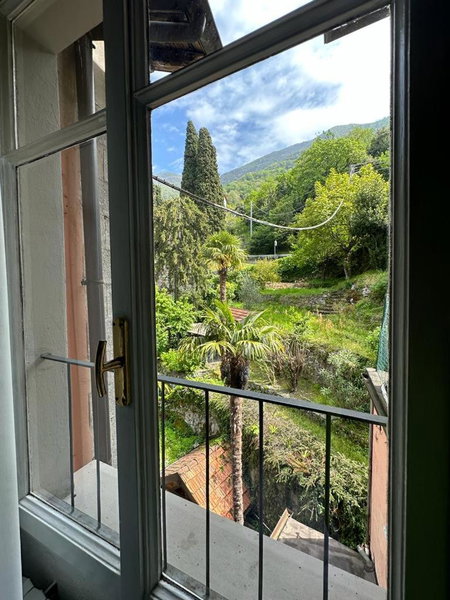 Briisa De Ness, Nesso, Italie