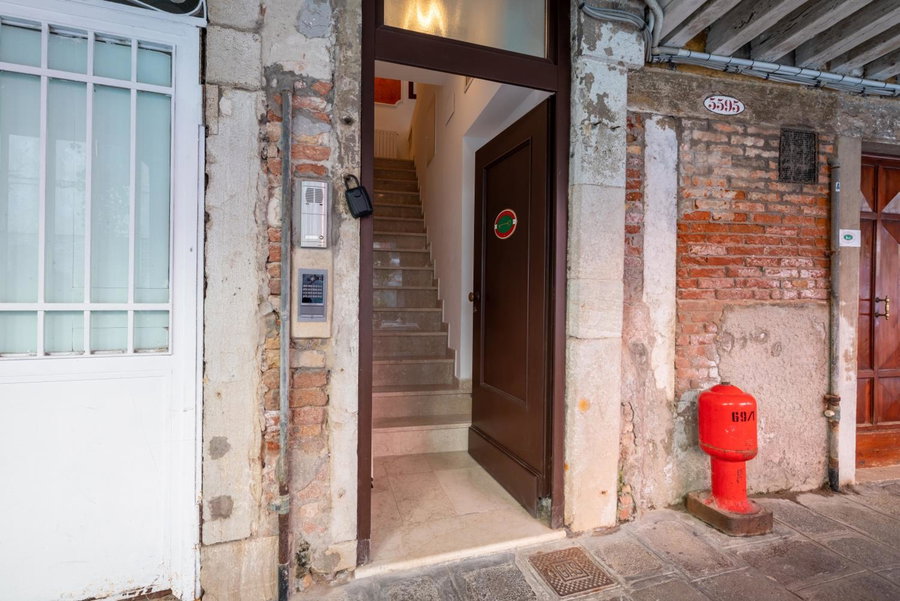 Hotel al Sotoportego, Venice, Italy