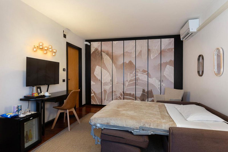 Hotel Ancora, Verbania, Italy