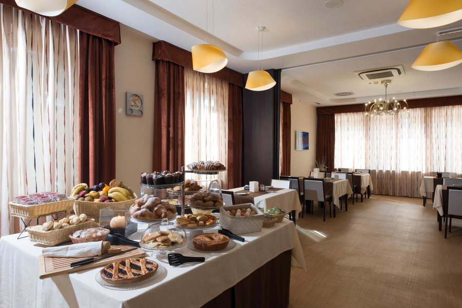 Hotel Guglielmo, Catanzaro, Италия