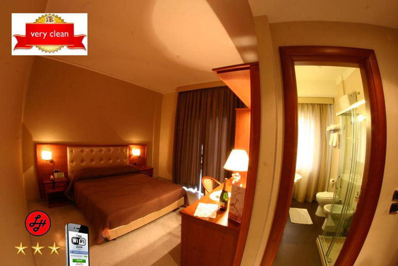 Hotel Luxor, Casoria, Italie