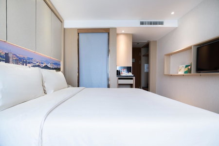 Atour Hotel Xiamen Xiagu Cruise Center, Xiamen, Китай