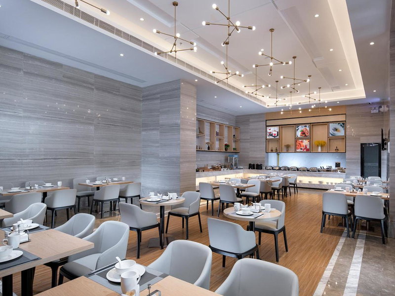 kyriad Hotel, Shenzhen Baoan International Convention and Exhibition Center National Exhibition, Bao'an, China