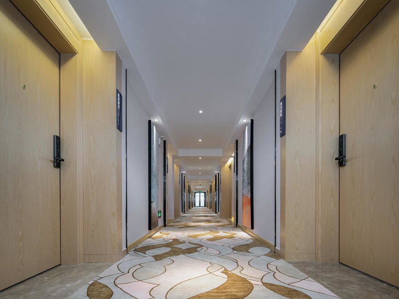 kyriad Hotel, Shenzhen Baoan International Convention and Exhibition Center National Exhibition, Bao'an, China