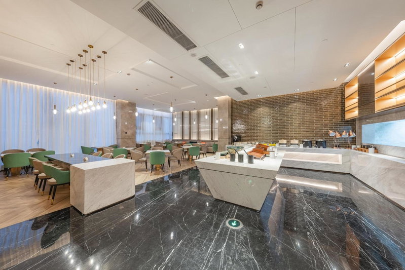上海临港新城万达广场亚朵酒店, Shanghai, China