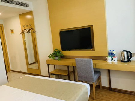 GreenTree Inn Tianjin Hedong District Tianjin Station Front Square Express Hotel, Tianjin, 中国
