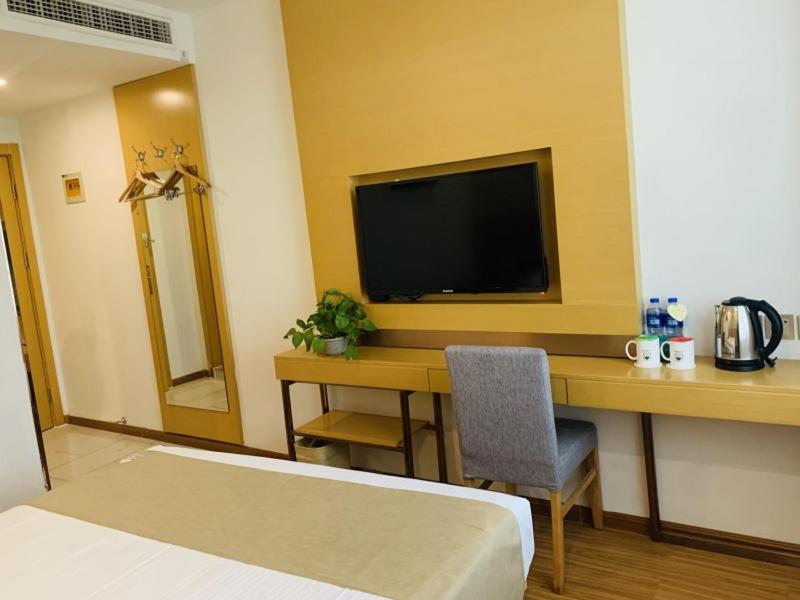 GreenTree Inn Tianjin Hedong District Tianjin Station Front Square Express Hotel, Tianjin, 中国