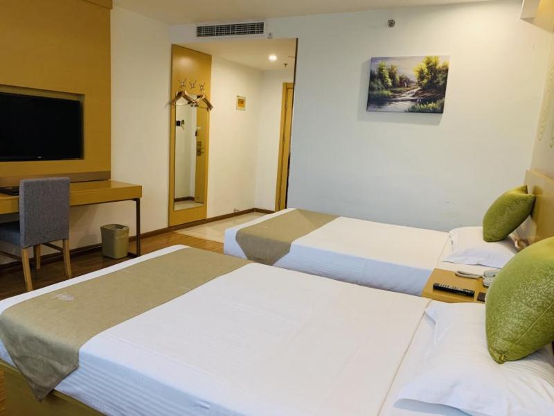GreenTree Inn Tianjin Hedong District Tianjin Station Front Square Express Hotel, Tianjin, 中国