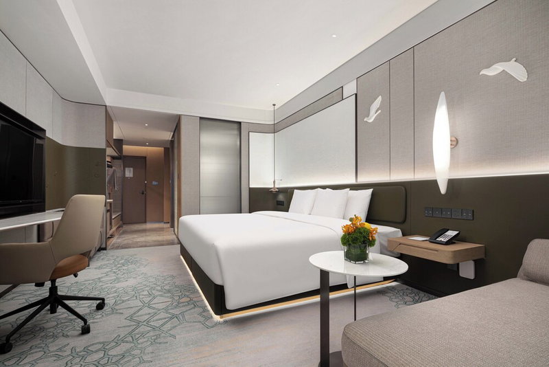 Crowne Plaza Jinan Runhua Hotel by IHG, Jinan, Китай