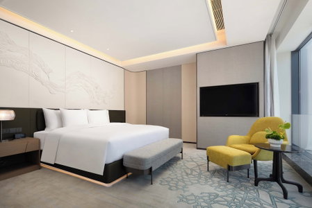 Crowne Plaza Jinan Runhua Hotel by IHG, Jinan, Китай