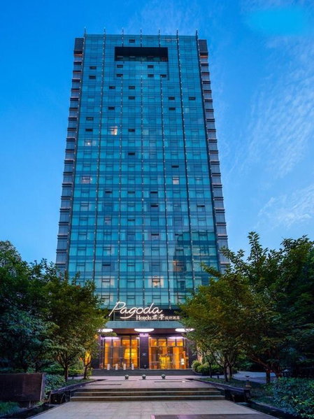 Pagoda Hotel Hangzhou West Lake Wulin - City Center and Family Friendly, Hangzhou, China