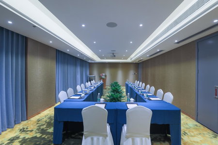 Pagoda Hotel Hangzhou West Lake Wulin - City Center and Family Friendly, Hangzhou, China