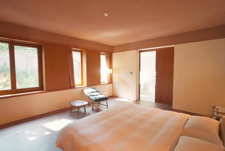 Sansa Village Boutique Hotel at Mutianyu Great Wall Adjoin to Mutianyu Great Wall - Room with the View of Great Wall - Chinese massage experience - Vehicle, Huairou, Chine
