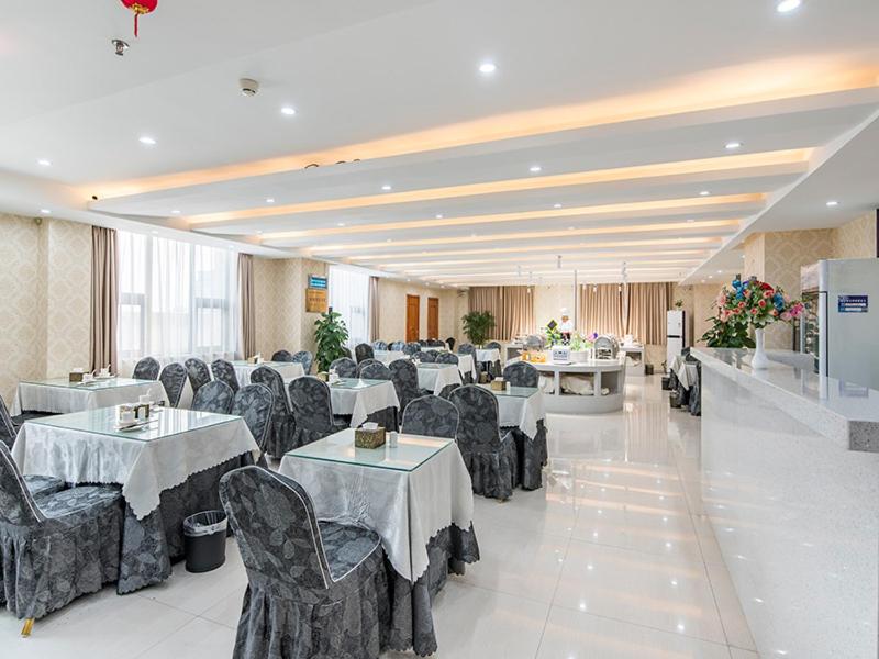 Vienna Hotel Zhengzhou Airport, Zhengzhou, Китай