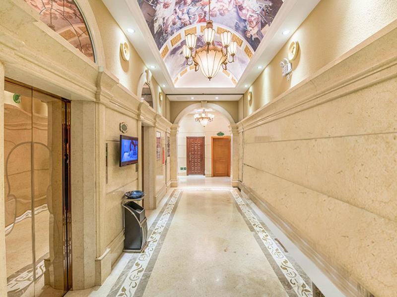 Vienna Hotel Zhengzhou Airport, Zhengzhou, Китай