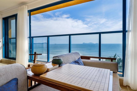 Listen to the Sea Apartment, Huidong, Китай
