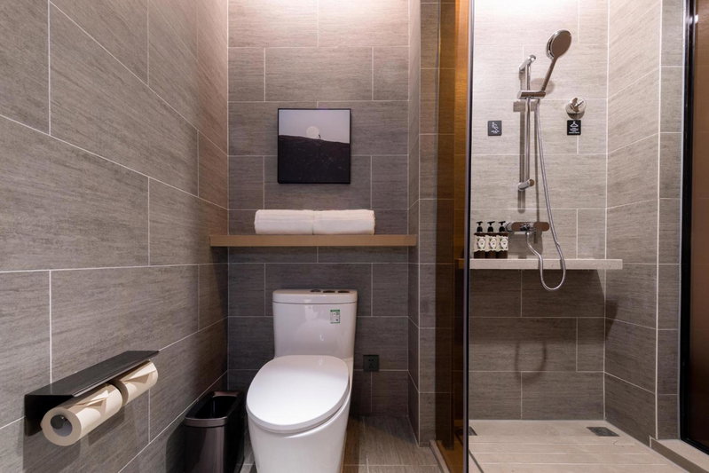 Atour Hotel Nanchang West Railway Station International Expo City, Nanchang, China