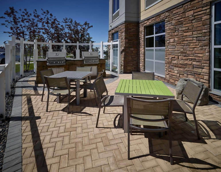 Homewood Suites Calgary Airport, Calgary, Canadá