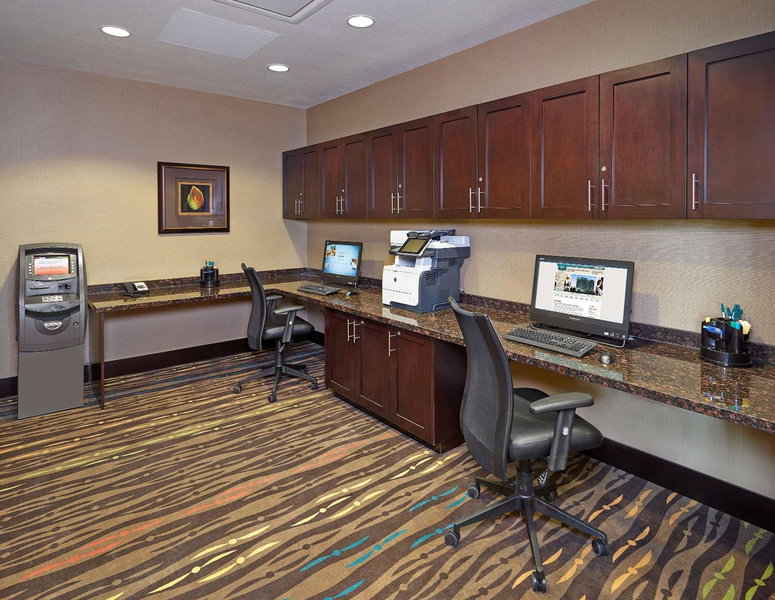 Homewood Suites Calgary Airport, Calgary, Canadá