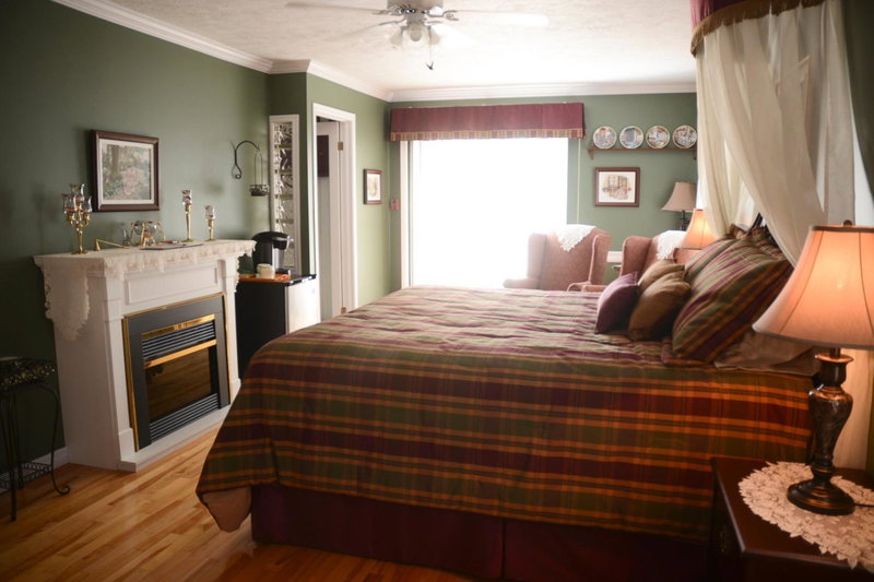 Côté's Bed & Breakfast, Grand Falls, Canada