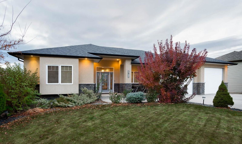 Adela's Bed and Breakfast, West Kelowna, Канада