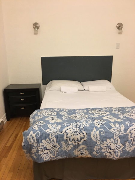 Hotel Mini, Montreal, Canada
