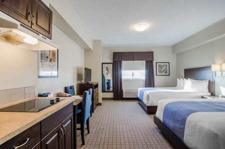 Chateau All Suites Hotel, Kindersley, Canada