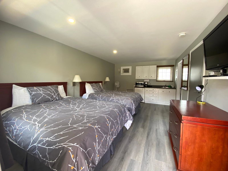 Lakeshore Suites, North Bay, Канада