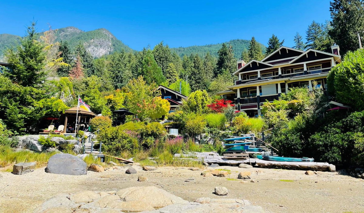 The Tuwanek Bed and Breakfast, Canada