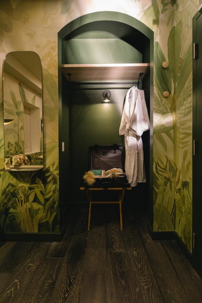 Ode, Toronto, Kanada