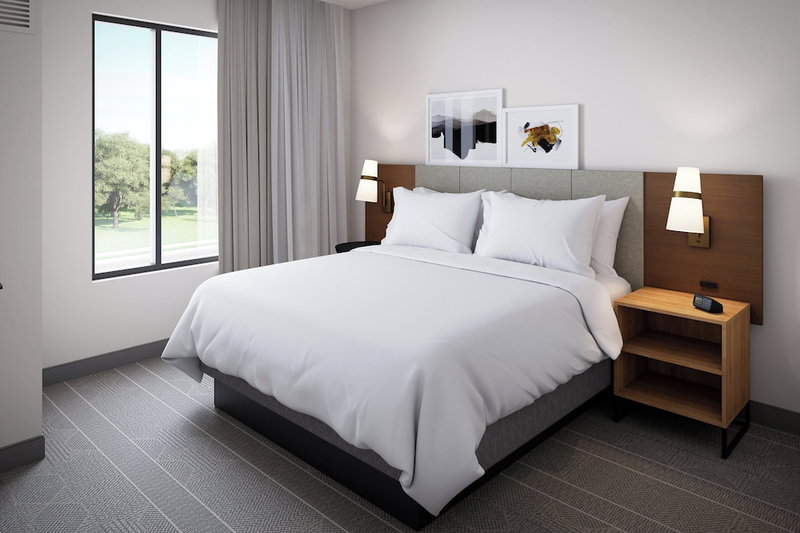 Staybridge Suites Montréal Airport - St-Laurent by IHG, Montreal, Канада