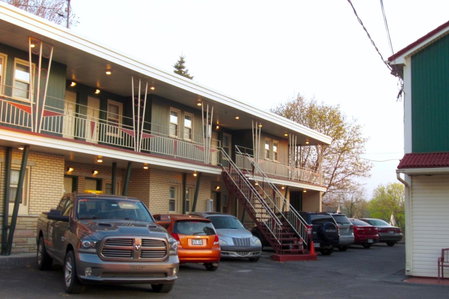Motel Saint-Hilaire, Mont-Saint-Hilaire, Canada