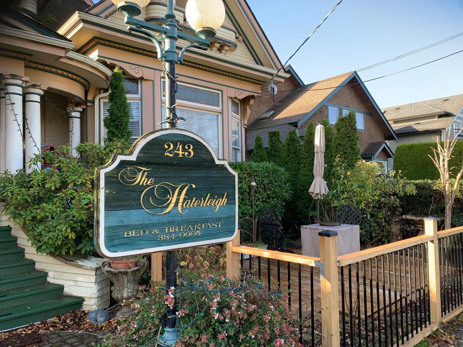 Haterleigh Heritage Inn, Victoria, Canada