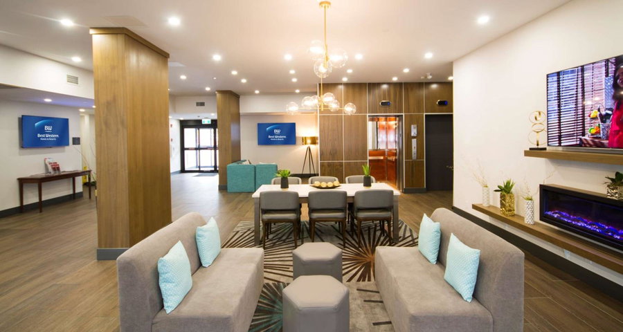 Best Western Plus Suites Downtown Calgary, Calgary, Канада