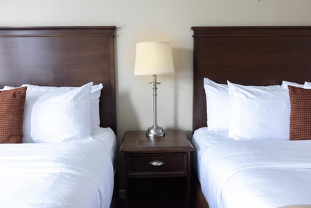 Aurora Inn, Kingston, Канада