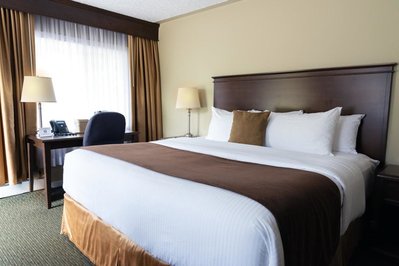 Aurora Inn, Kingston, Канада