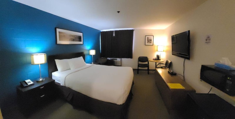 Roadking Inns Motel, Calgary, Canada