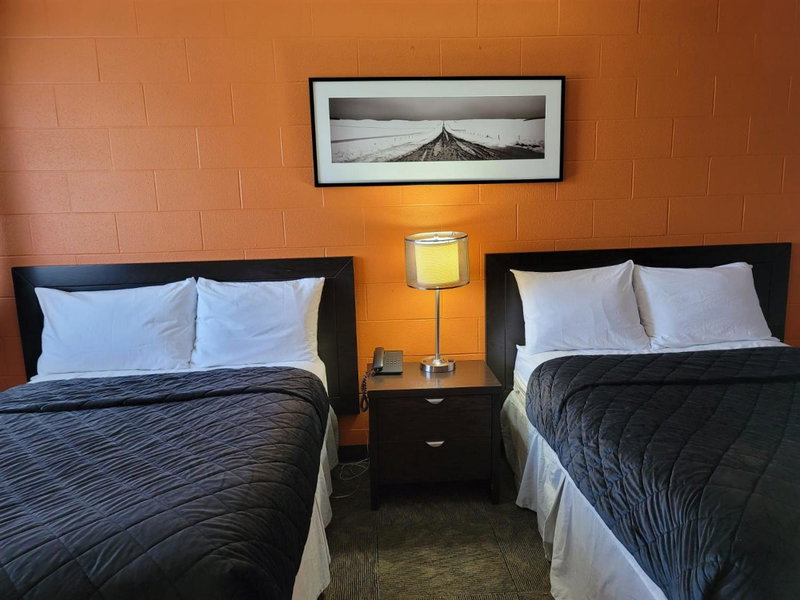 Roadking Inns Motel, Calgary, Canada