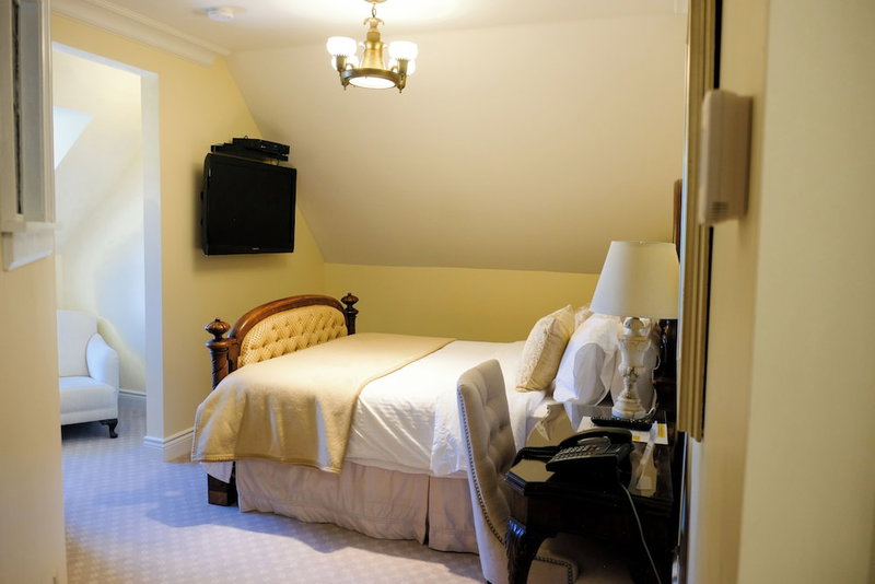 Manoir Chamberland (Adults Only, No Pets), Montebello, Canada