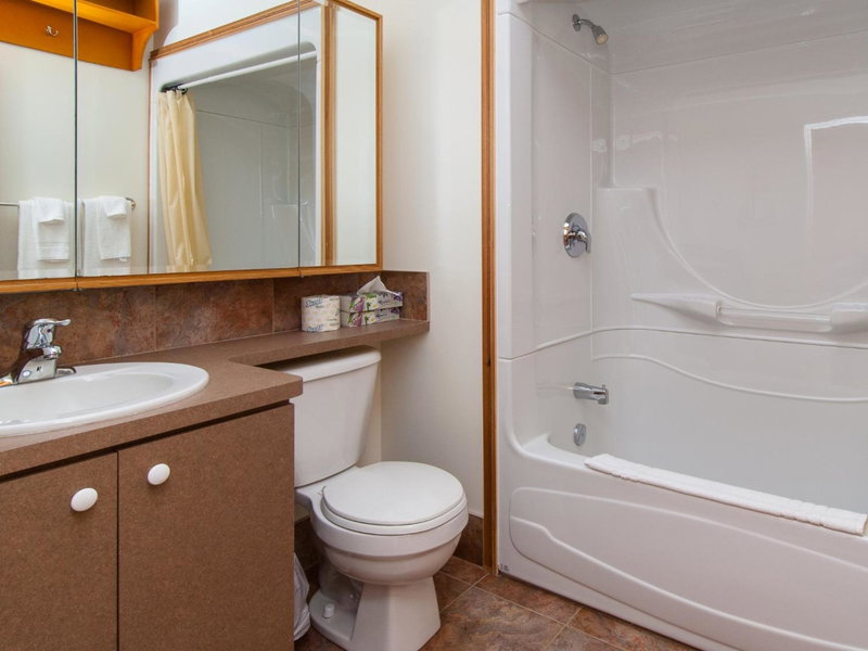 Au Pic de l'Aurore Motel-Chalets, Perce, Canada