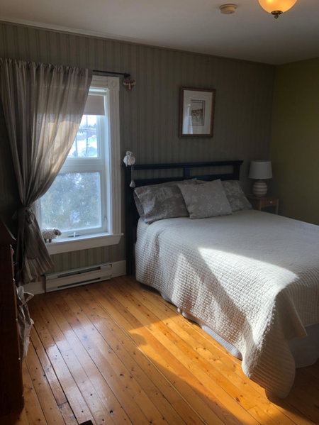 Auberge d'Anjou-Sūrya Café, Petit Rocher, Kanada