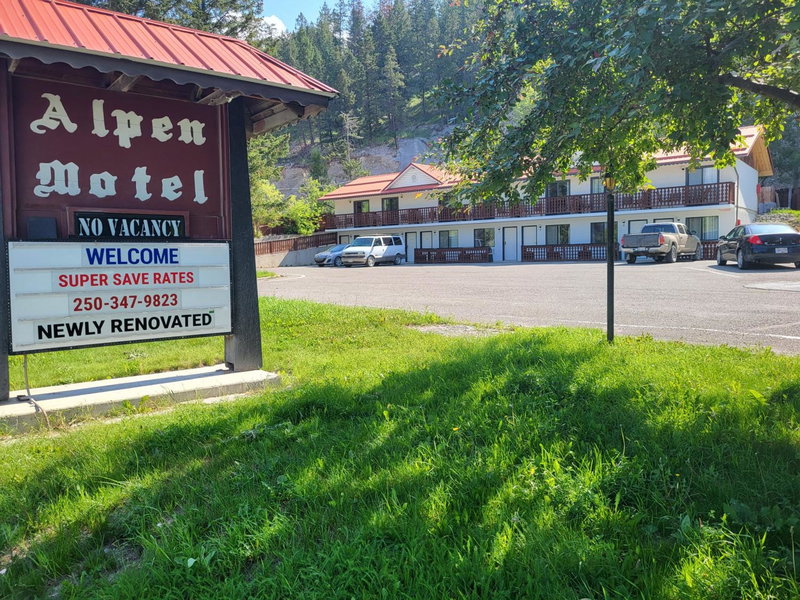 Alpen Motel, Radium Hot Springs, Canada