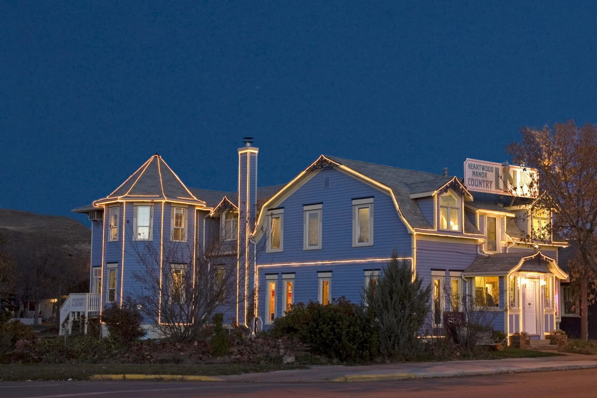 Heartwood Inn, Canada
