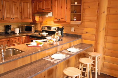 Selenia Lodge, Amherst, Canada