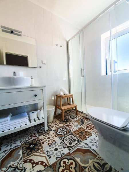 PÊPA Guesthouse, Setúbal, Portugal