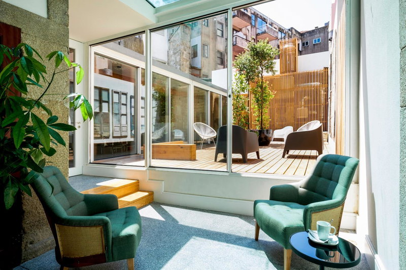 The A5 Smart Luxury Studios, Porto, Португалия