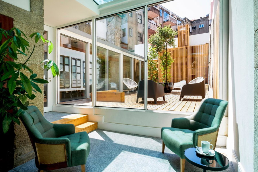 The A5 Smart Luxury Studios, Porto, Португалия